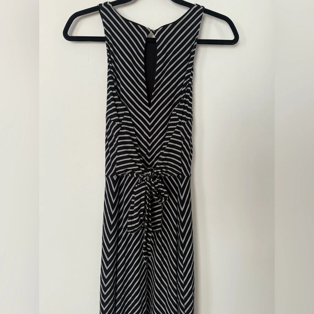 White House Black Market WHBM Black & White Striped Tie Front or Back Maxi Dress - Picture 5 of 12